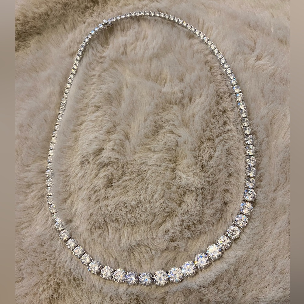 17.5” Cubic Zirconia 925 Sterling Silver Graduated Tennis Necklace
